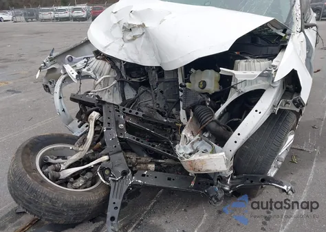 2022 Ford Explorer Xlt z USA, uszkodzony, nr VIN 1FMSK8DH8NGB20897